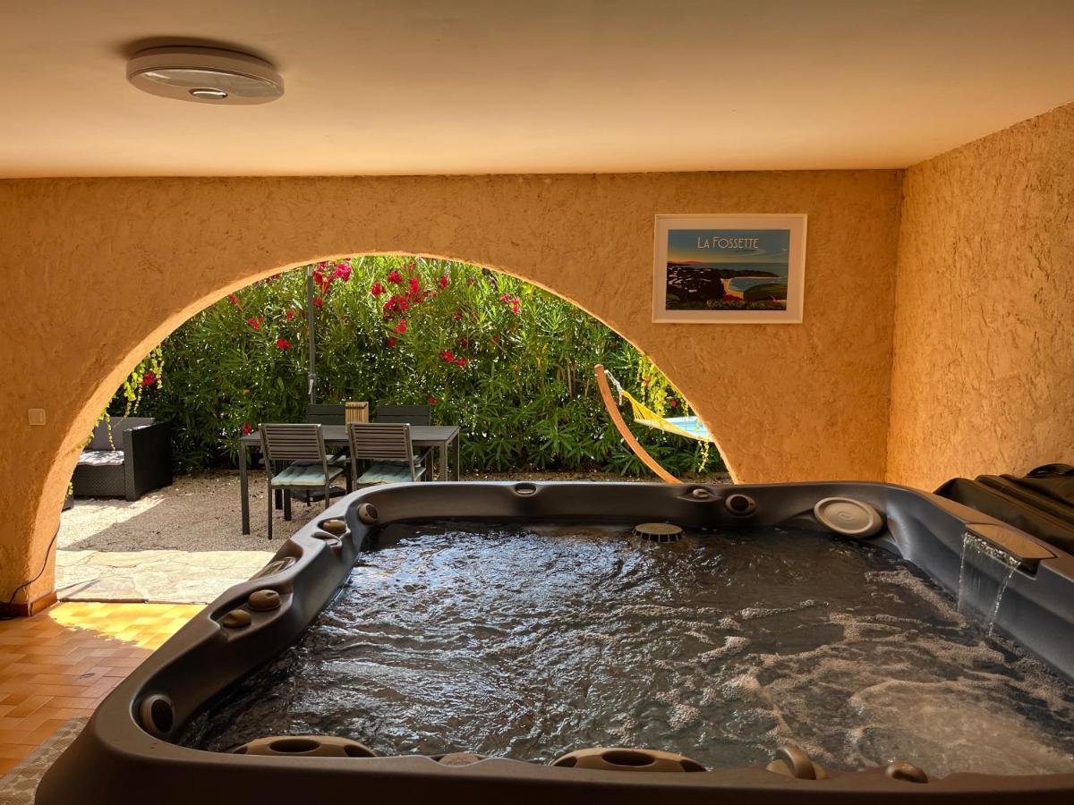 Bas De Villa 70M2 Independant Avec Espace Jacuzzi Prive Le Lavandou Εξωτερικό φωτογραφία