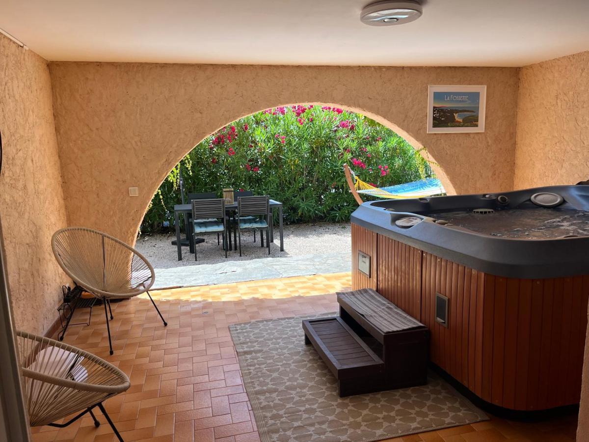 Bas De Villa 70M2 Independant Avec Espace Jacuzzi Prive Le Lavandou Εξωτερικό φωτογραφία